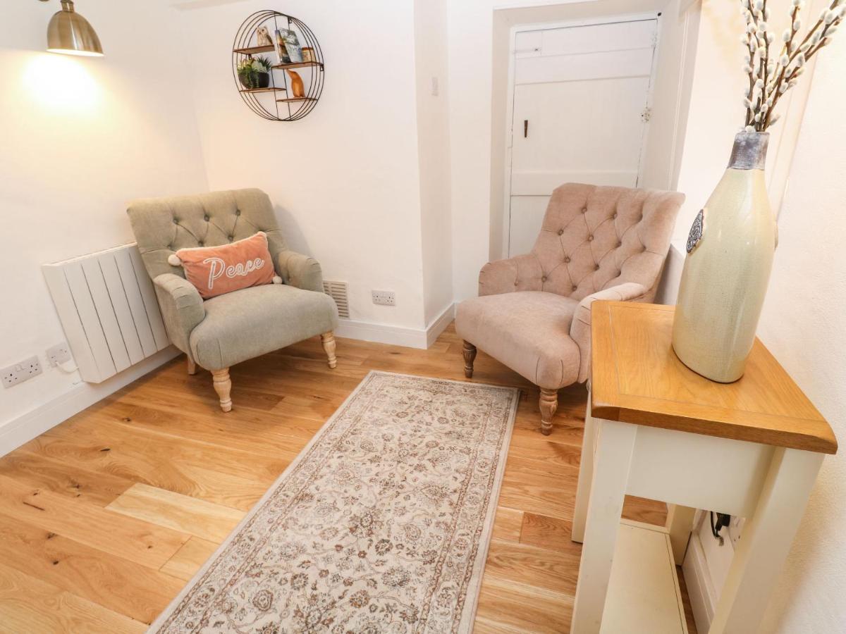Oaktree Cottage Сент-Остел Экстерьер фото